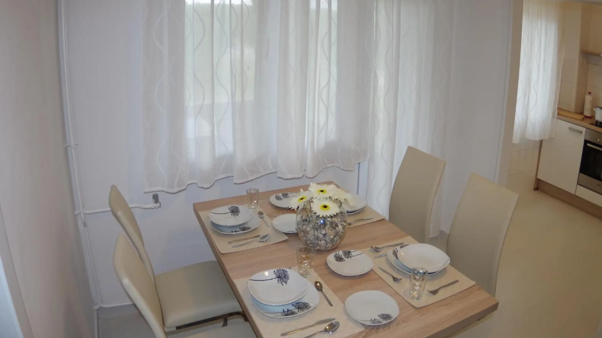 Spacious Apartment In Rakalj With Garden