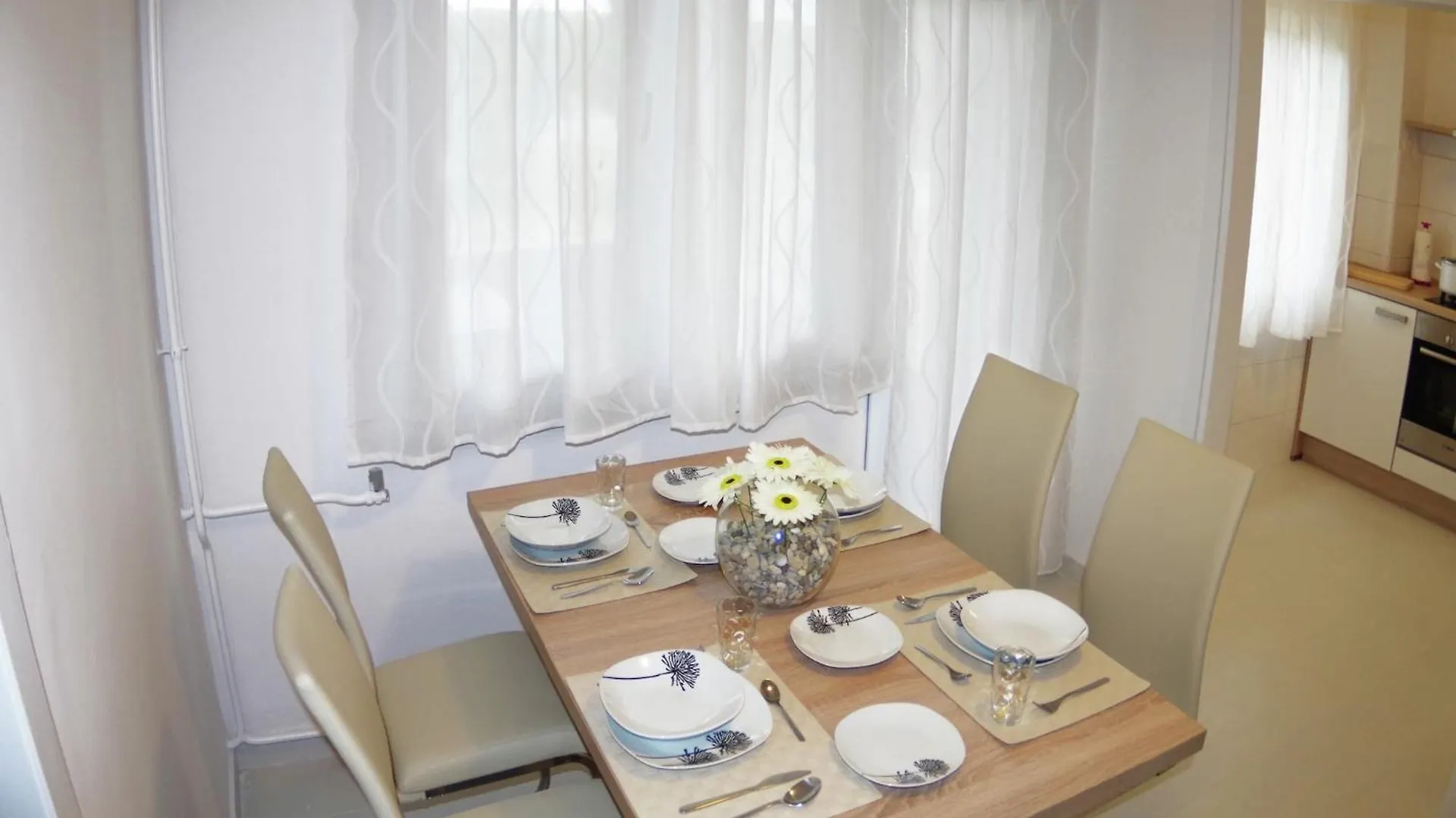 Spacious Apartment In Rakalj With Garden